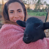 LAURA FRANQUELLI: ANIMAL COMUNICATOR