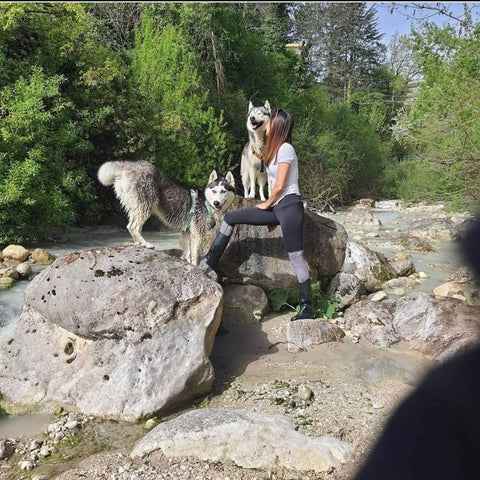 LAURA FRANQUELLI - ANIMAL COMMUNICATOR